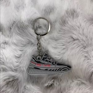 Yeezy 350 Beluga keychain